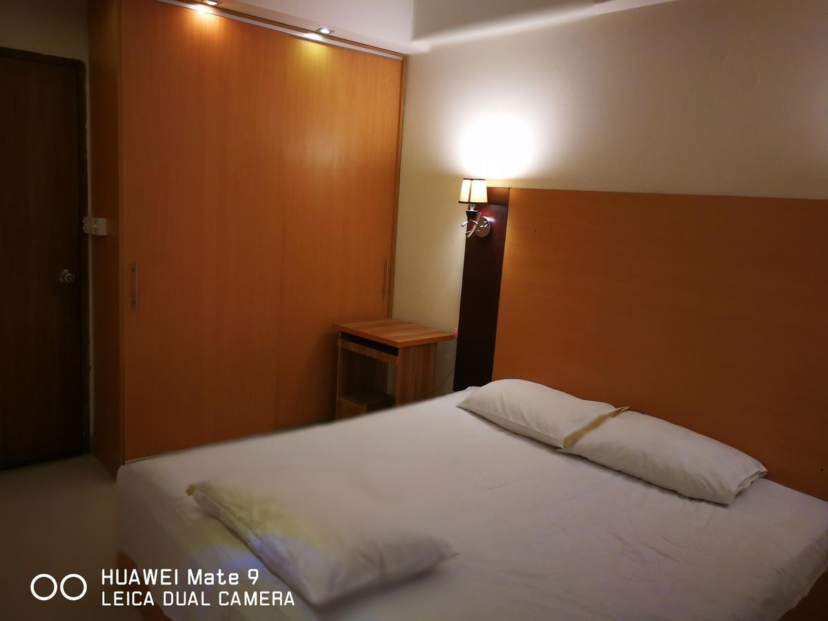 Rajanigandha Family Suites Dhaka Esterno foto
